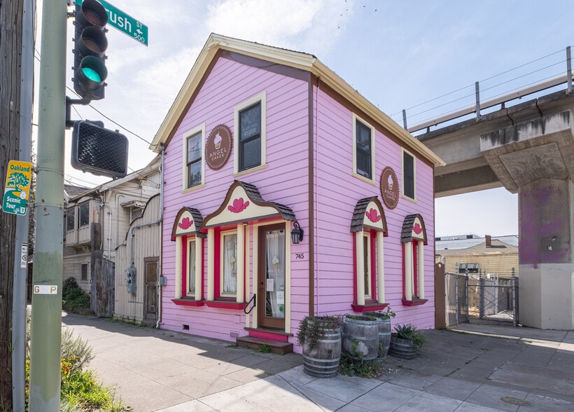 Primary Photo Of 745 5th St, Oakland General Retail For Sale