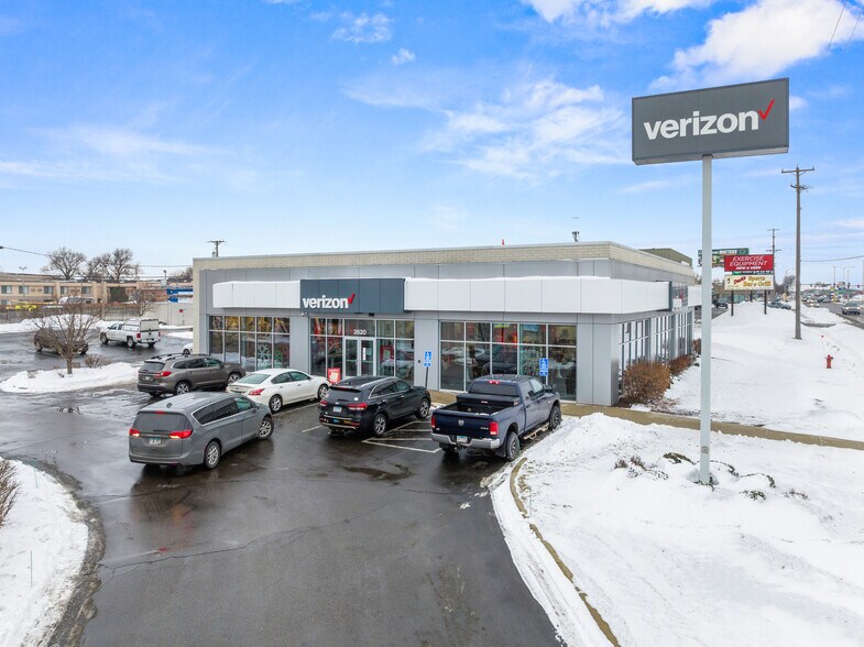 Primary Photo Of 3520 W Division St, Saint Cloud Storefront Retail Office For Sale