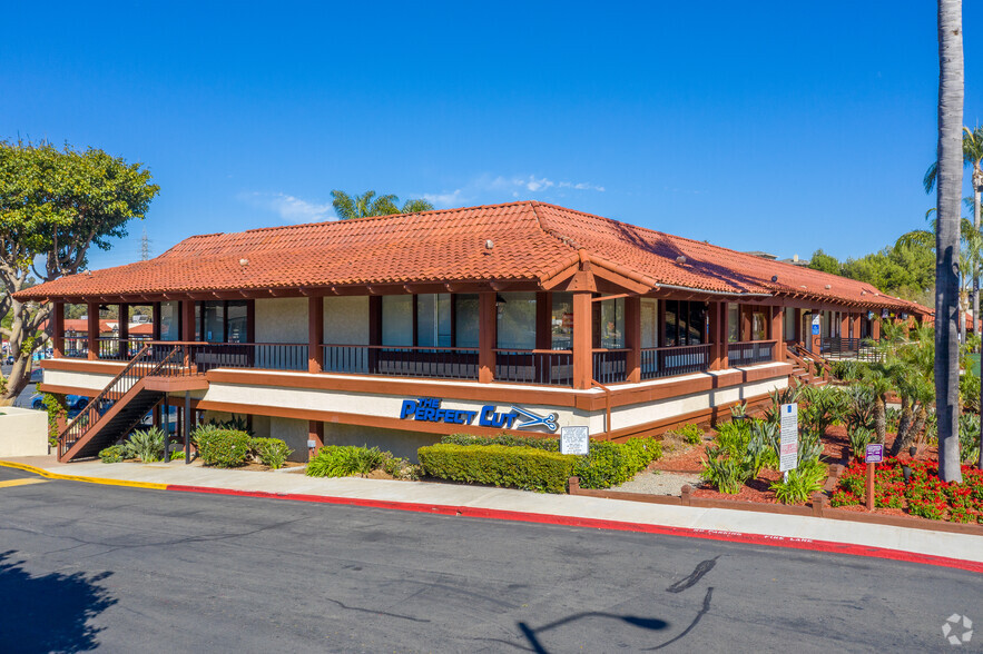 Primary Photo Of 2502-2600 El Camino Real, Carlsbad Unknown For Lease