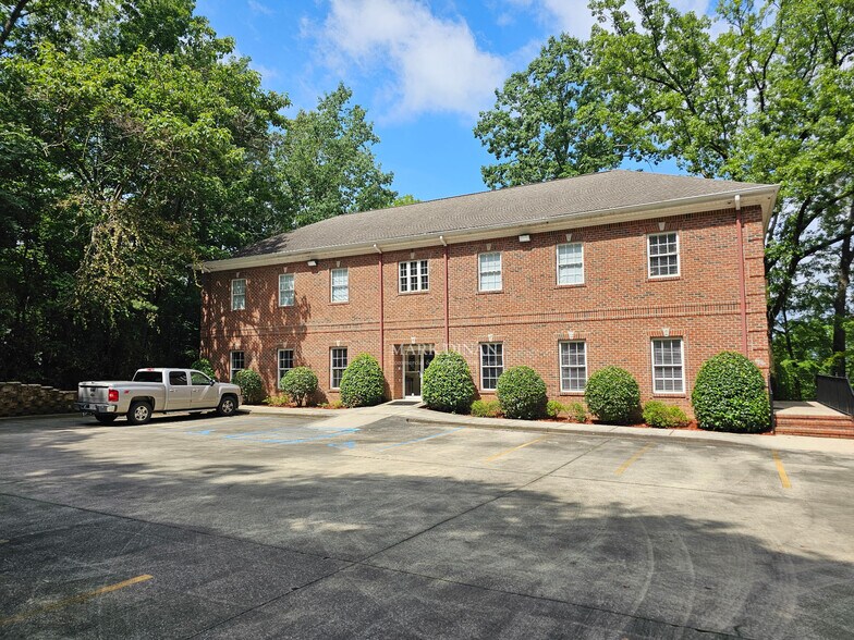 More Photos Of 3605 Cahaba Beach Rd, Birmingham Office For Sale
