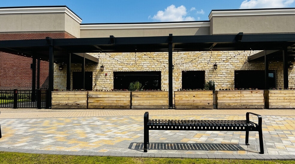 More Photos Of 2401 Preston Rd, Frisco Restaurant For Lease