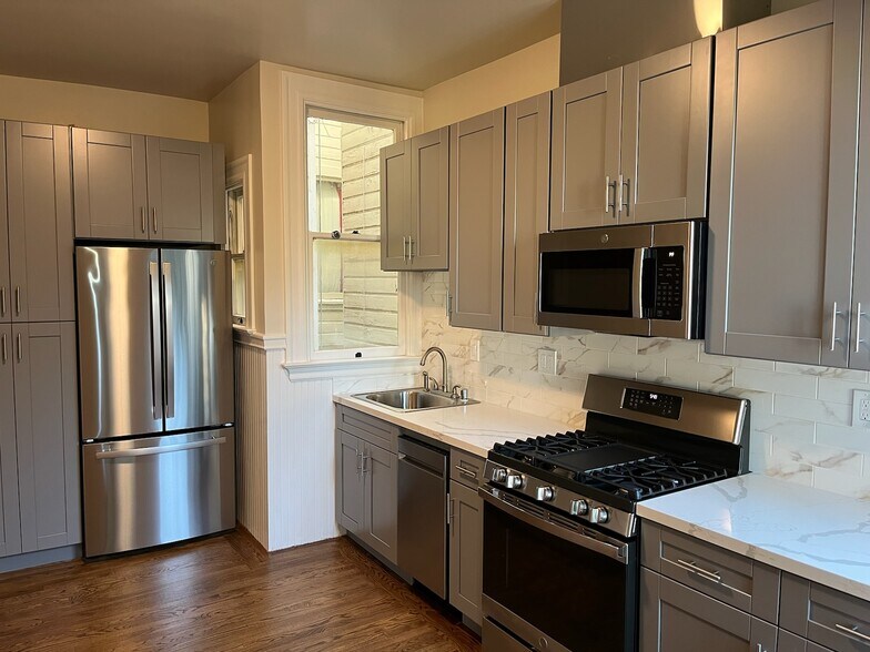 More Photos Of 20 Cumberland St, San Francisco Apartments For Sale