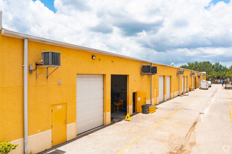 More Photos Of 1075 Innovation Ave, North Port Unknown For Lease