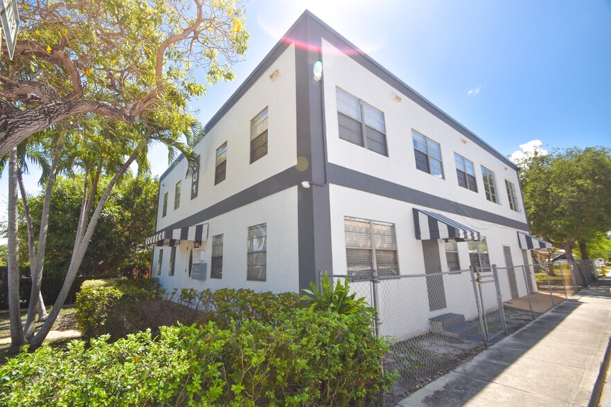 More Photos Of , Lake Worth Multifamily For Sale