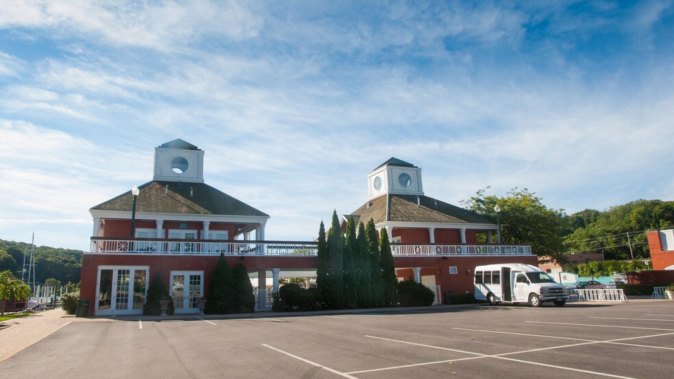 More Photos Of 1 American Wharf, Norwich Marina For Sale