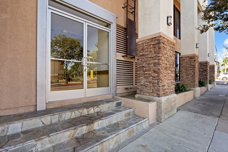 More Photos Of 8780 Valley Blvd, Rosemead Office For Lease