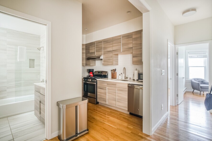 More Photos Of 1230 Jackson St, San Francisco Apartments For Sale