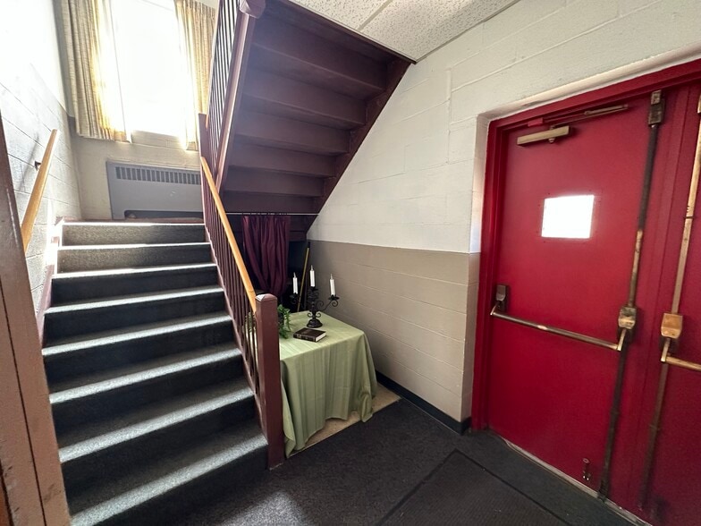 More Photos Of 12619 New Row Rd NW, Mount Savage Specialty For Sale