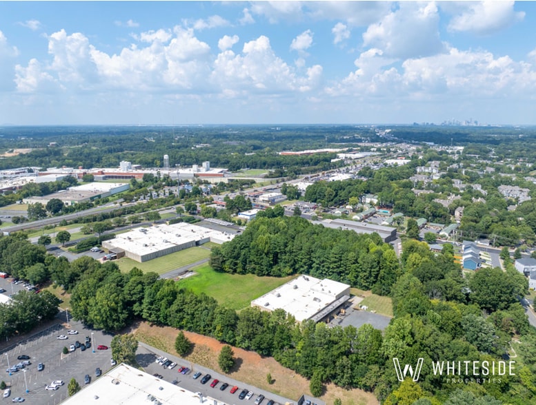 More Photos Of 8805 South Blvd, Charlotte Industrial For Sale