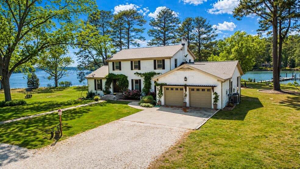 Primary Photo Of 172 Aldebaran Rd, Mathews Apartments For Sale
