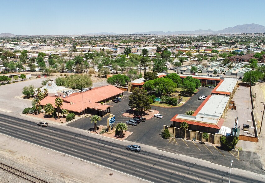 More Photos Of 1765 S Main St, Las Cruces Hotel For Sale