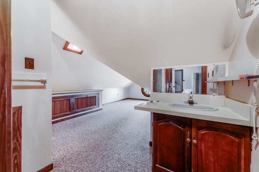 More Photos Of 1266 National Pike, Hopwood Apartments For Sale