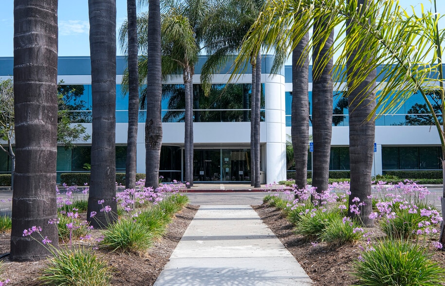 Primary Photo Of 120 Cremona Dr, Goleta Flex For Lease