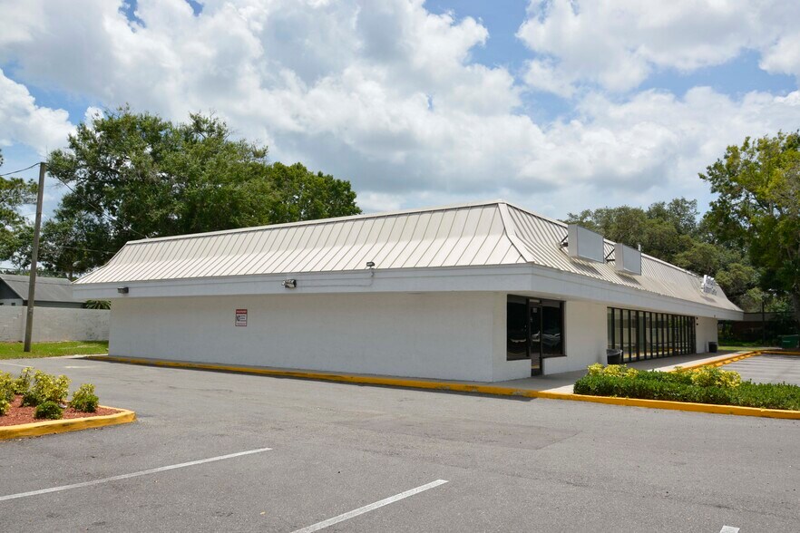 More Photos Of 4303-4349 Gunn Hwy, Tampa Unknown For Lease