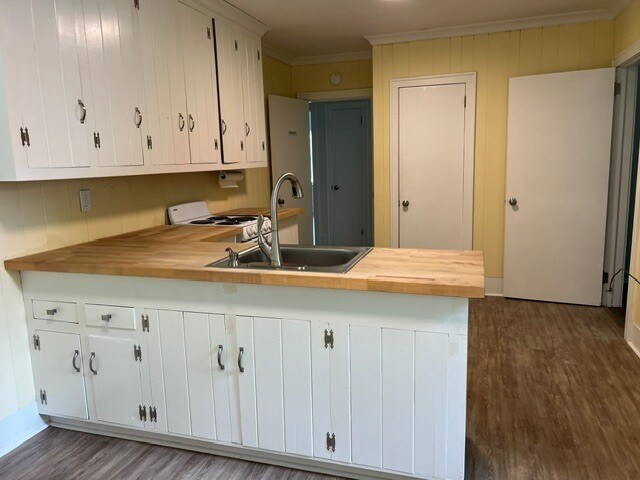 More Photos Of 636 Statesville Blvd, Salisbury Office For Sale