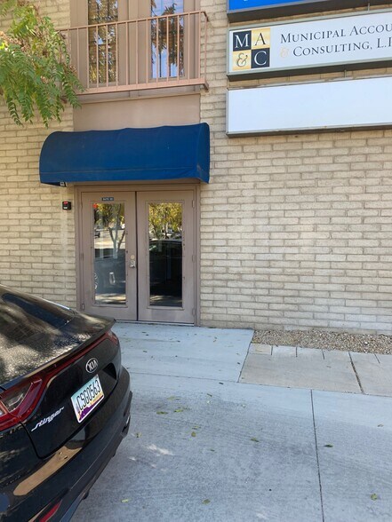 More Photos Of 240 S Montezuma St, Prescott Office For Lease