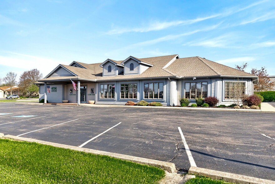 Primary Photo Of 1964 N Lakeman Dr, Bellbrook Medical For Sale