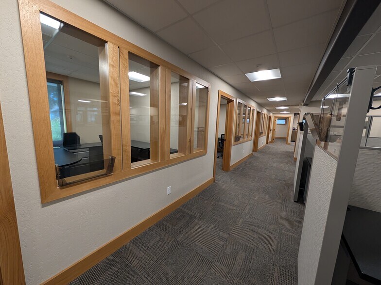 More Photos Of 5616 Third Ave, Ferndale Medical For Lease