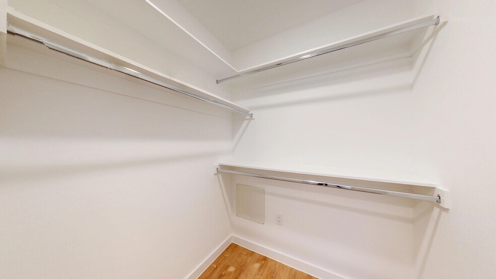 More Photos Of 3901 N Hall St, Dallas Apartments For Sale