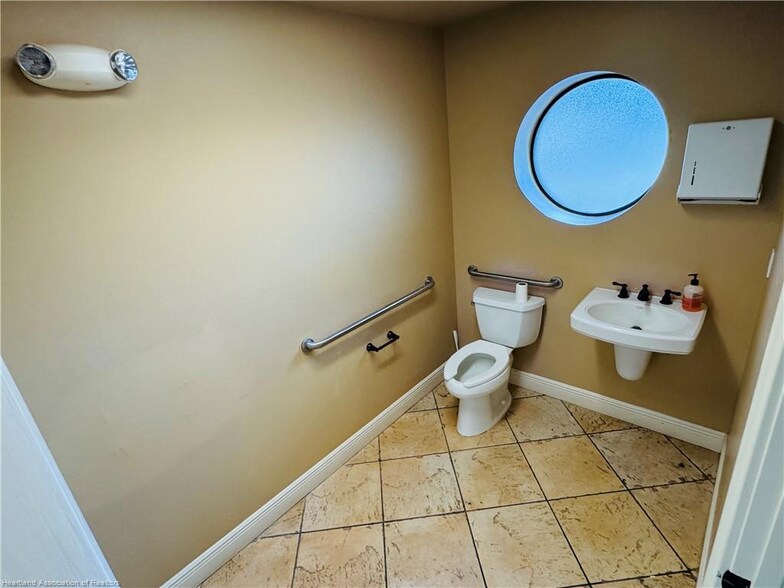 More Photos Of 2237 US Highway 27 S, Sebring Office For Sale