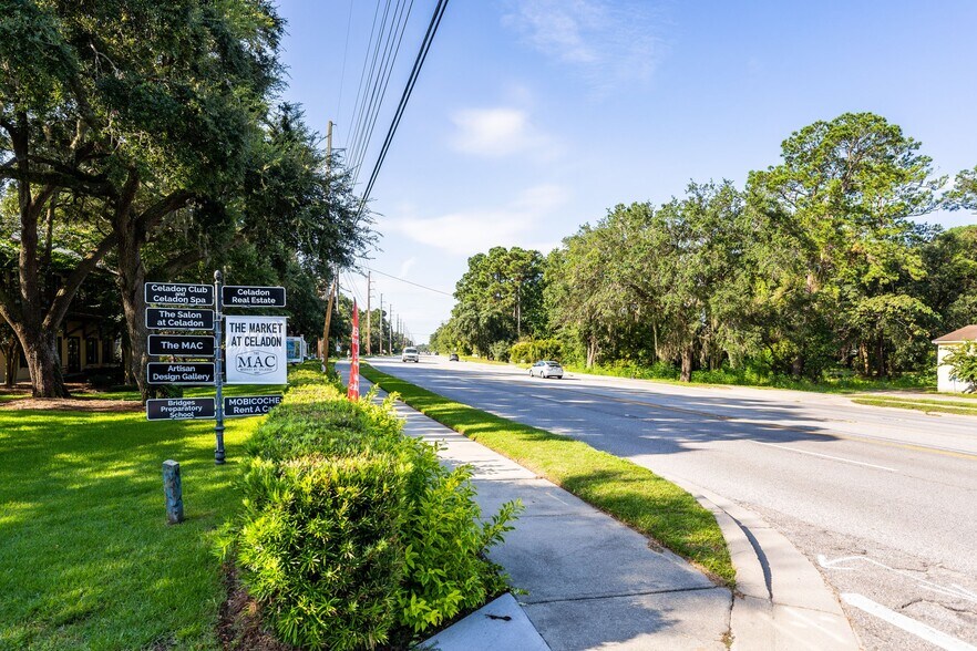 More Photos Of 12 Celadon Dr, Beaufort Storefront Retail Office For Sale