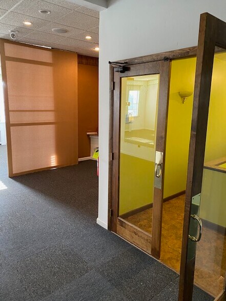 More Photos Of 520 North Ave, New Rochelle Office Residential For Lease