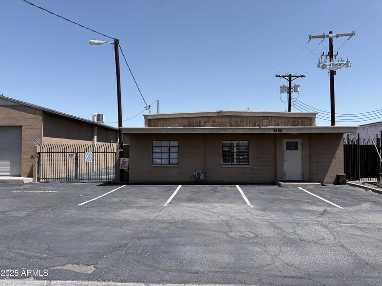 More Photos Of 3856 W Clarendon Ave, Phoenix Service For Sale