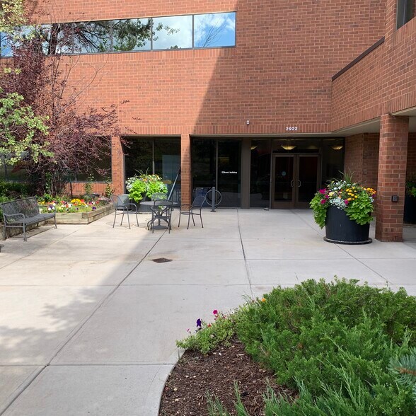 More Photos Of 2922-2942 Evergreen Pky, Evergreen Office For Lease