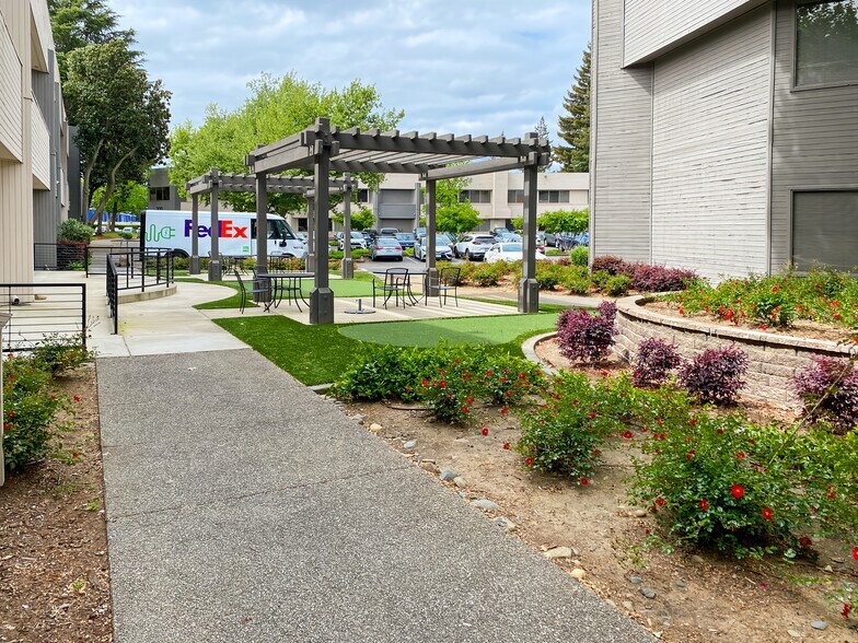 More Photos Of 11344 Coloma Rd, Gold River Coworking Space