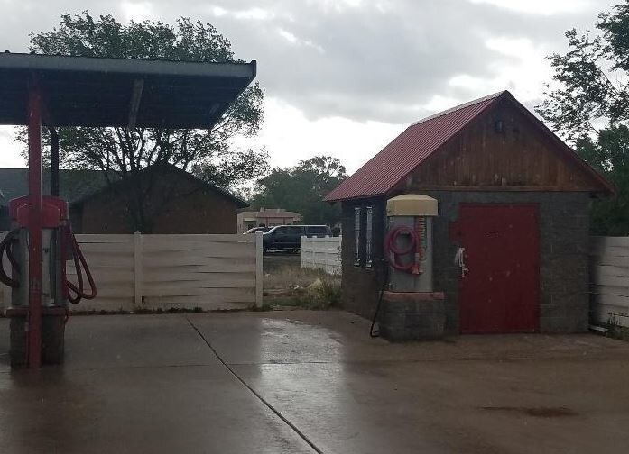 More Photos Of 71 W 1st Ave, Eagar Carwash For Sale