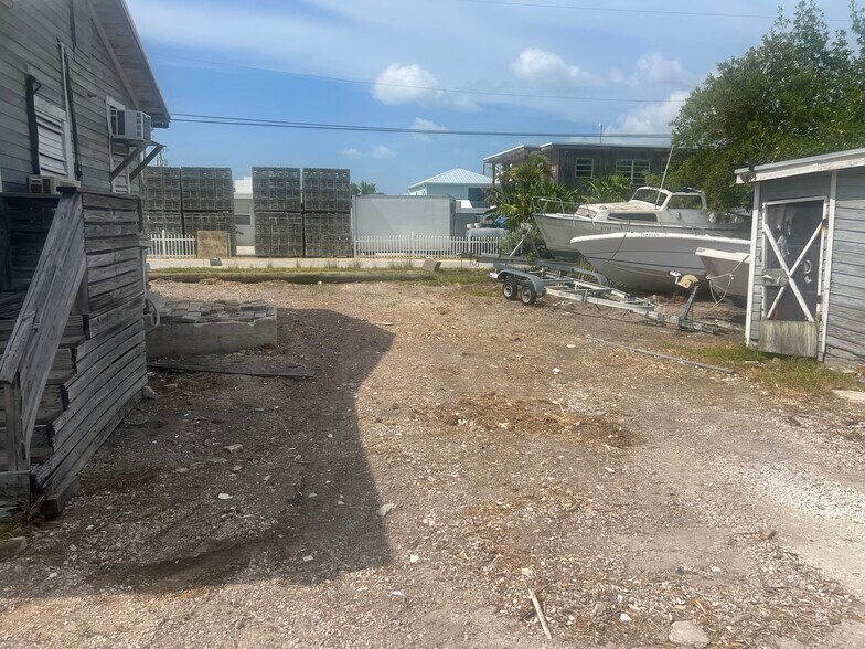 More Photos Of 24931 Overseas Hwy, Summerland Key Restaurant For Lease