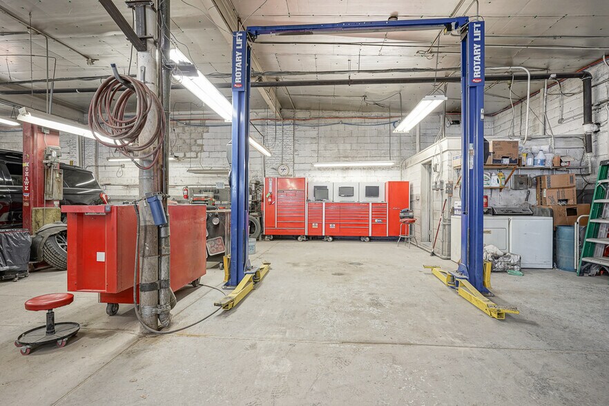 More Photos Of 100 White Horse Pike, Oaklyn Auto Dealership For Sale