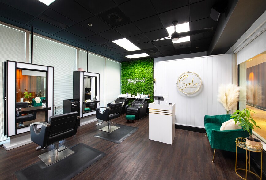 More Photos Of 101 E Kennedy Blvd, Tampa Office For Lease