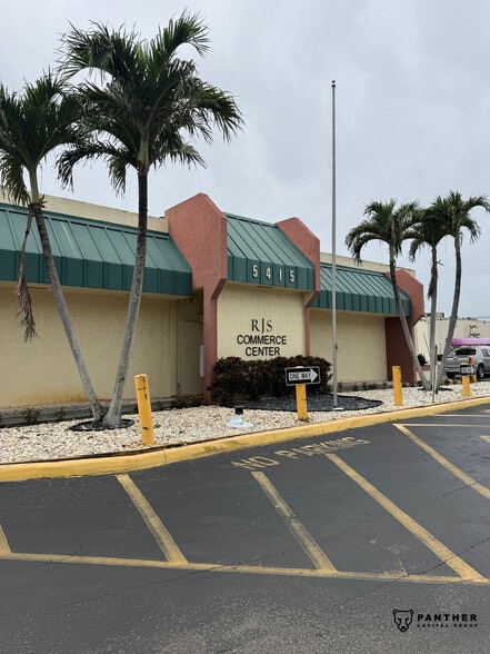 More Photos Of 5415 NW 15th St, Margate Warehouse For Sale