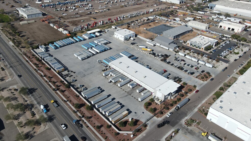 Primary Photo Of 2700 S 52nd Ave, Phoenix Truck Terminal For Lease