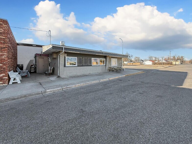 More Photos Of 22 Main St, Velva General Retail For Sale