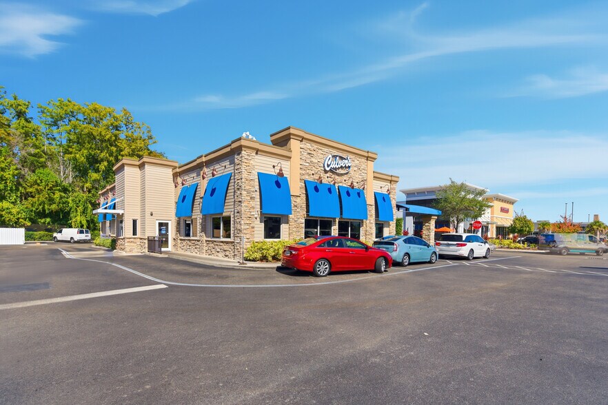 More Photos Of 13599 W Colonial Dr, Winter Garden General Retail For Lease