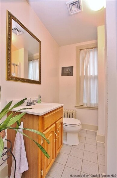 More Photos Of 231 Clinton Ave, Kingston Loft Creative Space For Sale