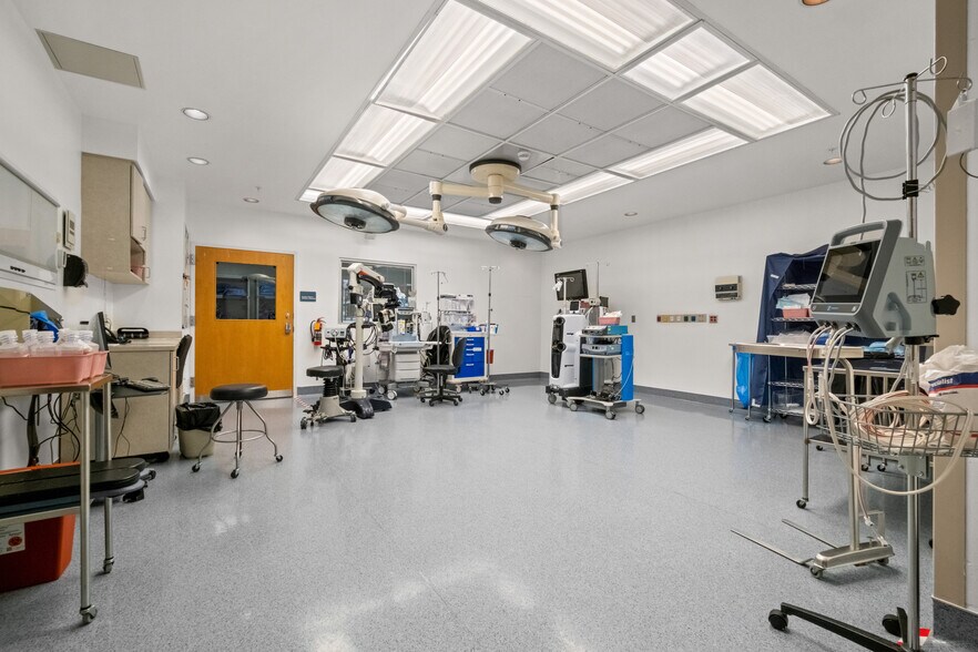 More Photos Of 5897 County Road 107, Proctorville Healthcare For Sale