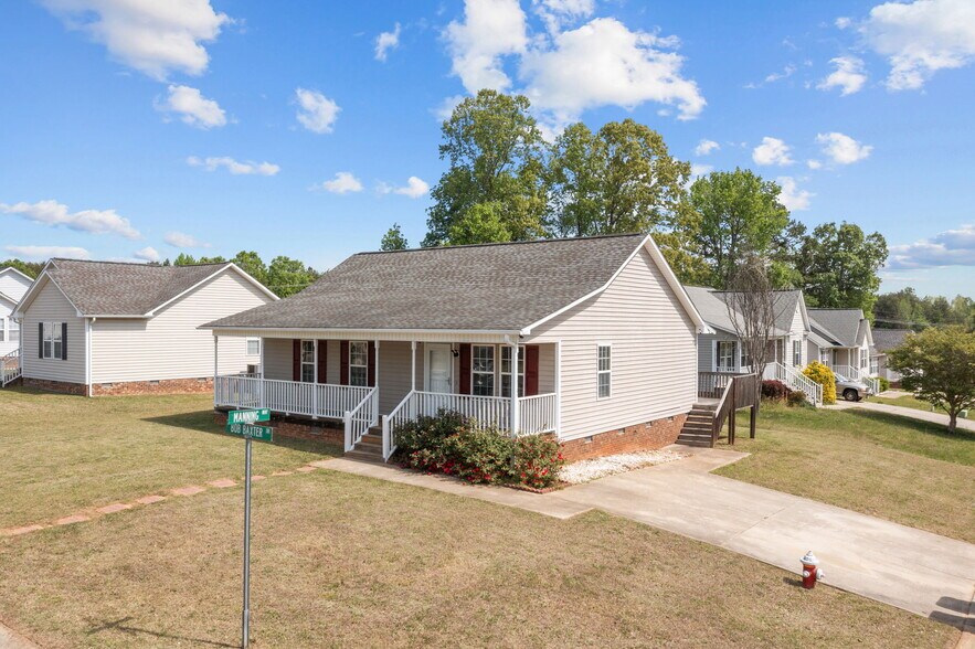More Photos Of 701 Bob Baxter Dr, Elon Specialty For Sale