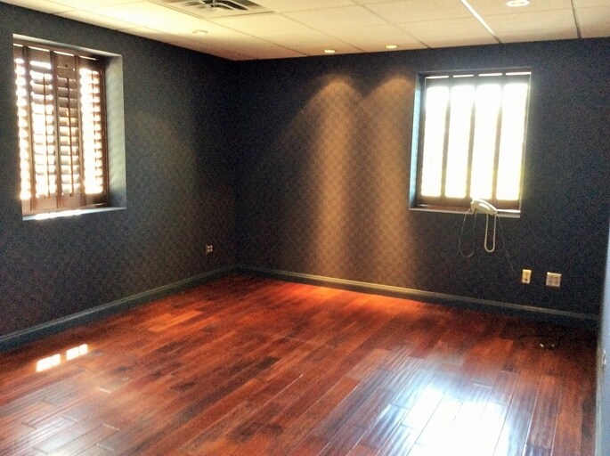 More Photos Of 3915 Hiawatha Ave, Minneapolis Light Distribution For Lease