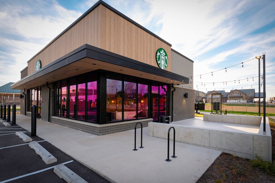 More Photos Of 147 West End Cir, Verona Fast Food For Lease