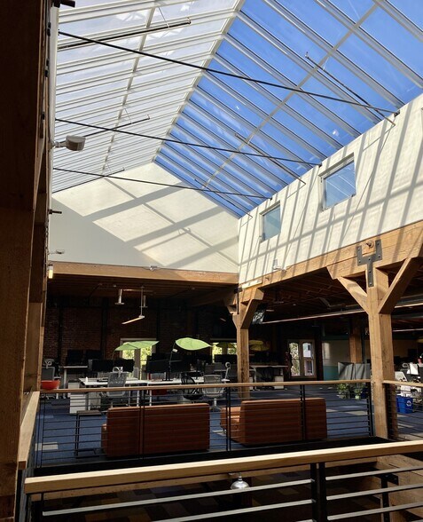 More Photos Of 126 SW 2nd Ave, Portland Loft Creative Space For Lease