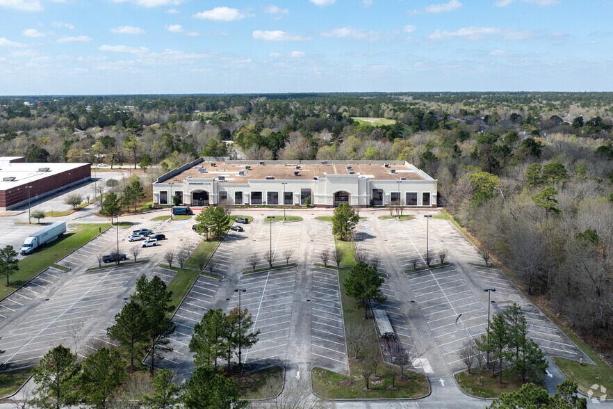 More Photos Of 16590 I-45 S, The Woodlands Freestanding For Lease
