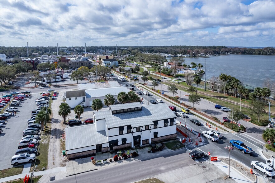 More Photos Of 343 N Bay St, Eustis Coworking Space