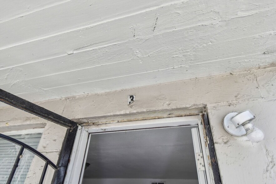 More Photos Of 1330-1334 Barnett St, Jacksonville Apartments For Sale