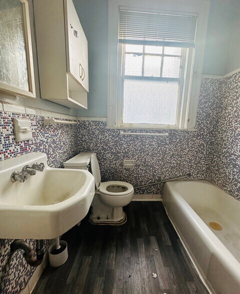 More Photos Of 183 Lake Morton Dr, Lakeland Multifamily For Sale