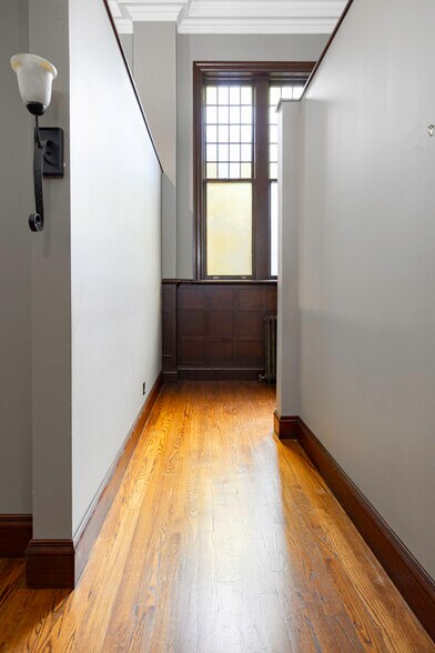 More Photos Of 214 Main St, Poughkeepsie Loft Creative Space For Sale