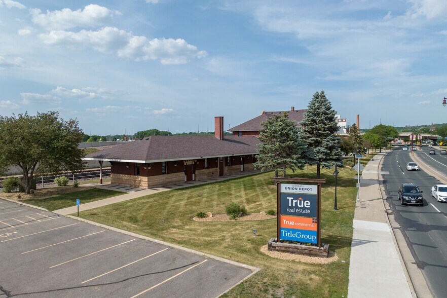More Photos Of 112-142 S Riverfront Dr, Mankato Office For Lease