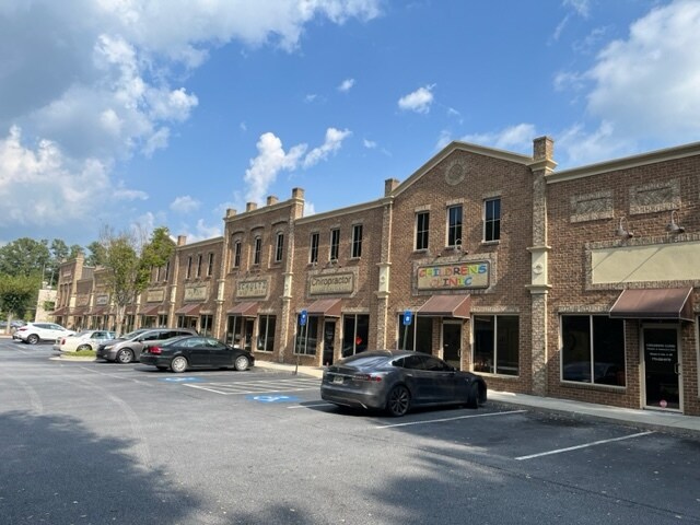 More Photos Of 931 Lower Fayetteville Rd, Newnan Medical For Lease
